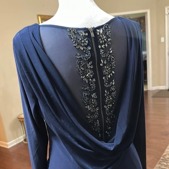 Elegant Navy Blue Long Sleeve Dress - Picture 4 of 16